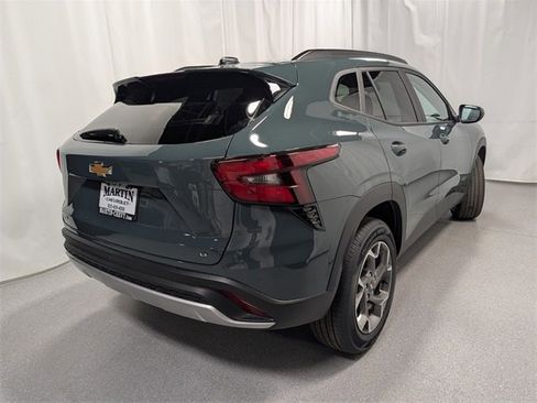 New 2026 Chevrolet Trax LT w/ Driver Confidence Package image 3