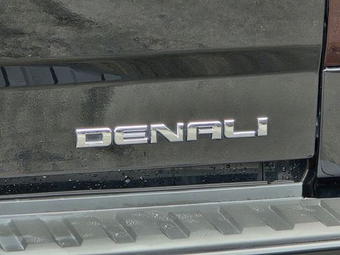 Used 2015 GMC Sierra 1500 Denali AWD/4WD image 36