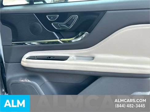 Used 2024 Lincoln Corsair Grand Touring AWD/4WD image 35