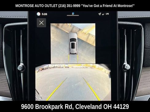 New 2025 Volvo XC90 B6 Plus image 36