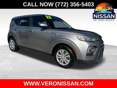 Used 2022 Kia Soul LX