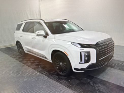 Used 2025 Hyundai Palisade Calligraphy image 4
