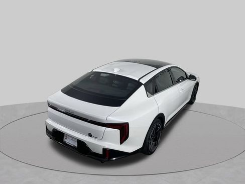 New 2026 Kia K4 EX w/ GT-Line Premium Package FWD image 41