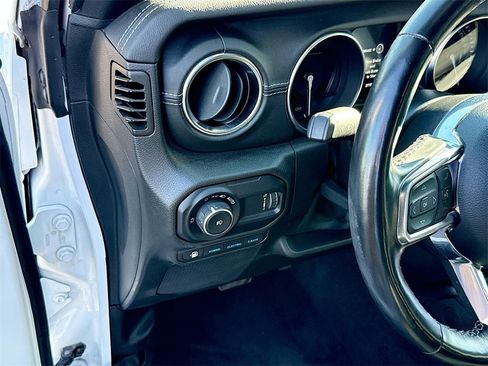 Used 2023 Jeep Wrangler Unlimited Sahara w/ Cold Weather Group image 11