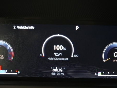 Used 2023 Jeep Wagoneer Series II AWD/4WD image 31