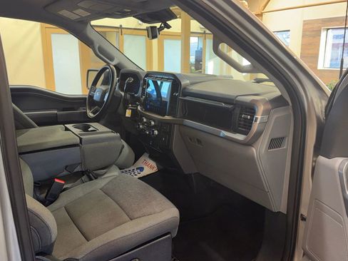 Used 2024 Ford F150 XLT image 37