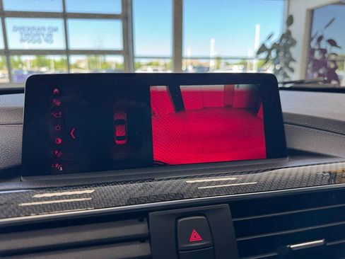 Used 2018 BMW M3 RWD image 34