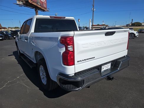 Used 2023 Chevrolet Silverado 1500 W/T w/ Trailering Package image 5