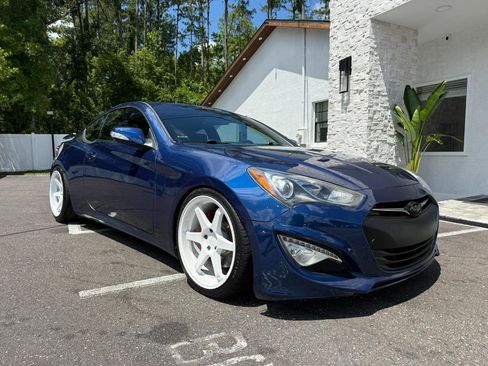 Used 2015 Hyundai Genesis 3.8 RWD image 14