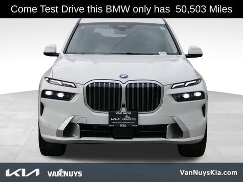 Used 2024 BMW X7 xDrive40i image 8