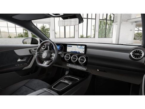 New 2026 Mercedes-Benz CLA 250 4MATIC image 6