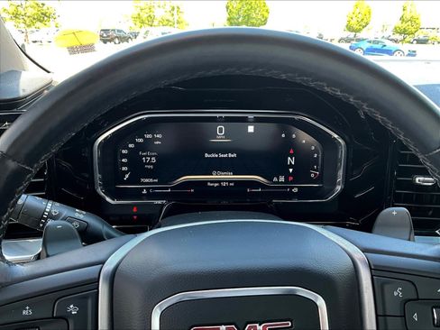Used 2022 GMC Sierra 1500 SLT w/ SLT Premium Plus Package AWD/4WD image 14