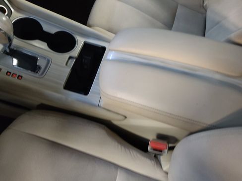 Used 2017 Nissan Murano SV image 26