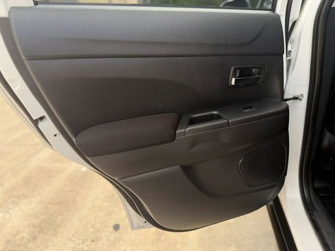 Used 2021 Mitsubishi Outlander Sport ES FWD image 24