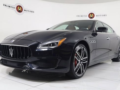 Used 2023 Maserati Quattroporte Modena Q4 image 5