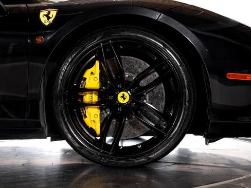 Used 2018 Ferrari 488 Spider RWD image 22