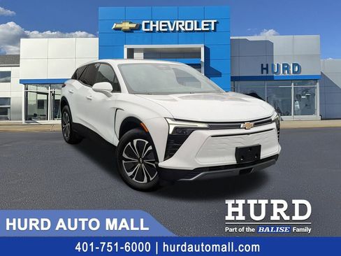 New 2025 Chevrolet Blazer EV LT AWD/4WD image 1