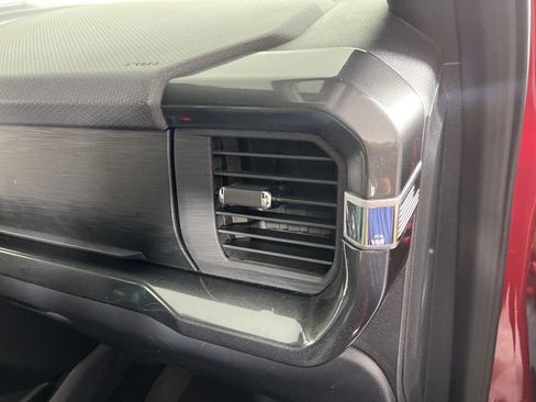 Used 2022 Ford F150 XLT w/ Equipment Group 302A High image 19