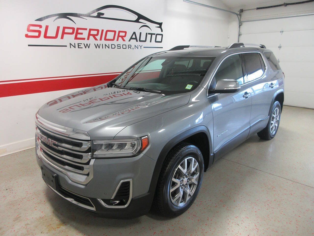 Used 2021 GMC Acadia SLT AWD/4WD image 10