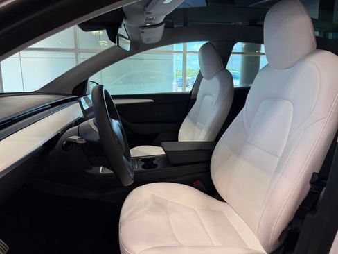 Used 2022 Tesla Model Y Performance AWD/4WD image 20