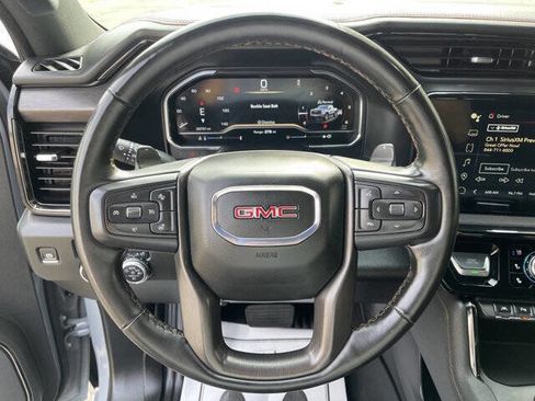 Used 2024 GMC Sierra 1500 AT4 w/ Technology Package image 12