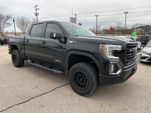 Used 2021 GMC Sierra 1500 AT4 image 2