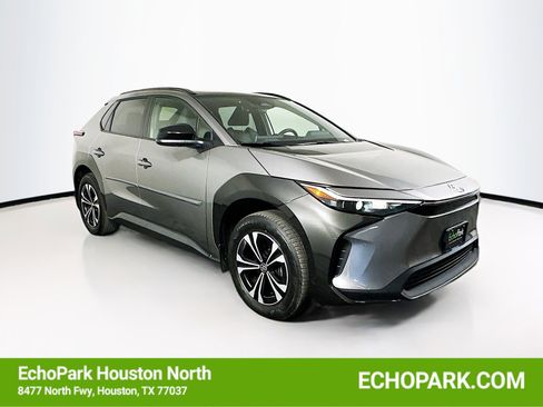 Used 2023 Toyota bZ4X XLE image 1