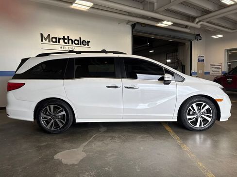 Certified 2023 Honda Odyssey Touring image 8