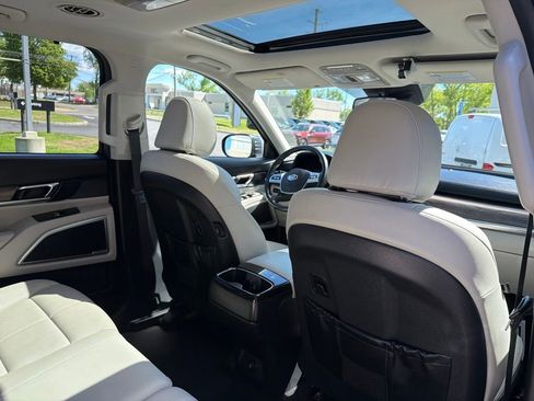 Used 2020 Kia Telluride EX AWD/4WD image 14