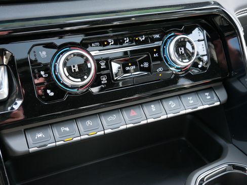 New 2026 GMC Sierra 1500 AT4X AWD/4WD image 19