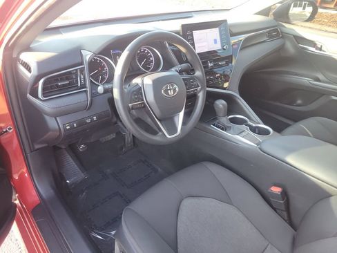 Used 2023 Toyota Camry LE image 17