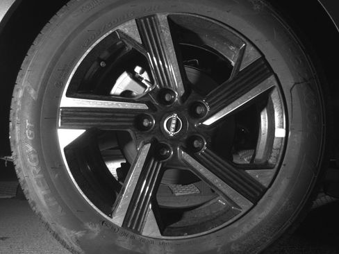 Used 2025 Nissan Sentra SV image 15