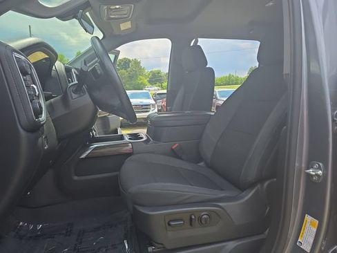 Used 2021 Chevrolet Silverado 1500 RST w/ Z71 Off-Road Package AWD/4WD image 16