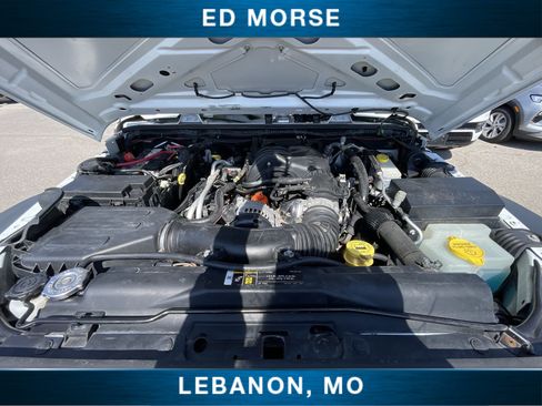 Used 2018 Jeep Wrangler Sport AWD/4WD image 23