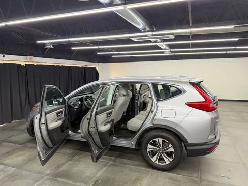 Used 2017 Honda CR-V LX image 42