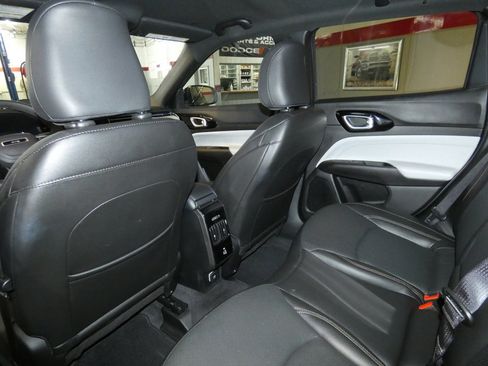 Used 2024 Jeep Compass Limited w/ Elite Group image 26