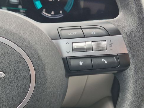 Certified 2025 Hyundai Tucson SEL AWD/4WD image 20