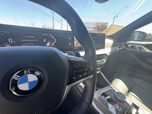 Used 2025 BMW 430i Convertible w/ Premium Package image 16