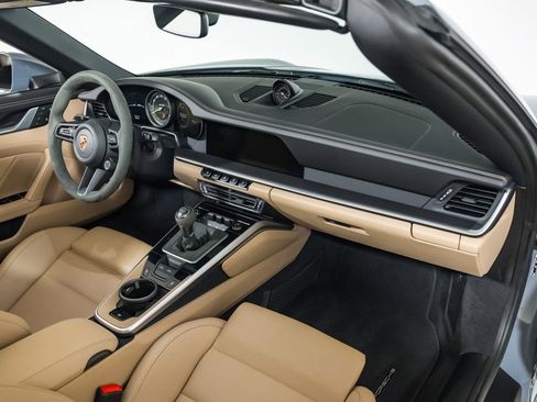 Used 2024 Porsche 911 Targa 4 GTS image 34