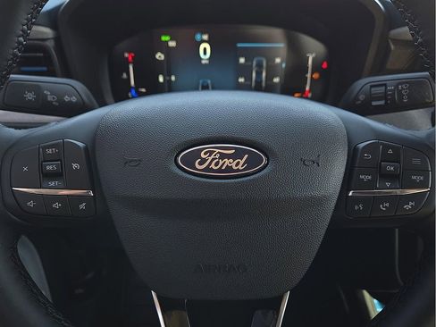 New 2025 Ford Maverick XLT w/ XLT Luxury Package image 19