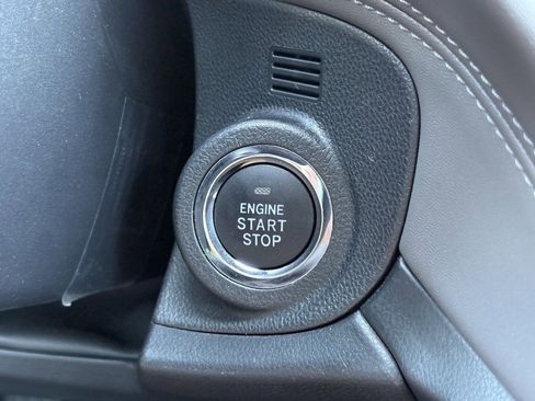 Used 2025 Subaru Outback Onyx Edition image 18