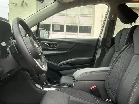 Certified 2024 Subaru Ascent Premium w/ Convenience Package image 12