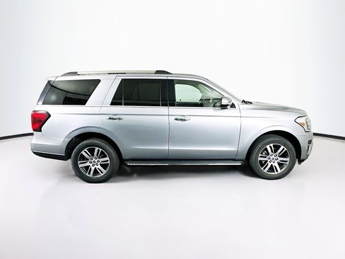 Used 2023 Ford Expedition Limited AWD/4WD image 10