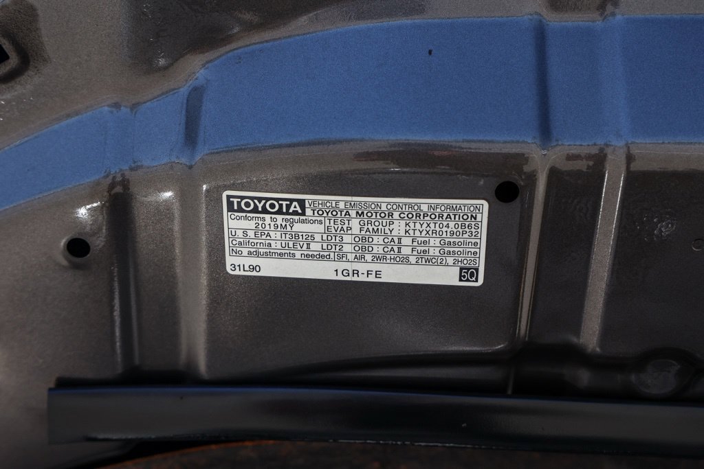Used 2019 Toyota 4Runner Limited AWD/4WD image 34