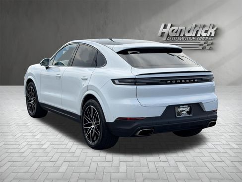 Used 2024 Porsche Cayenne Coupe AWD/4WD image 8