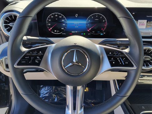 Certified 2026 Mercedes-Benz CLA 250 image 10