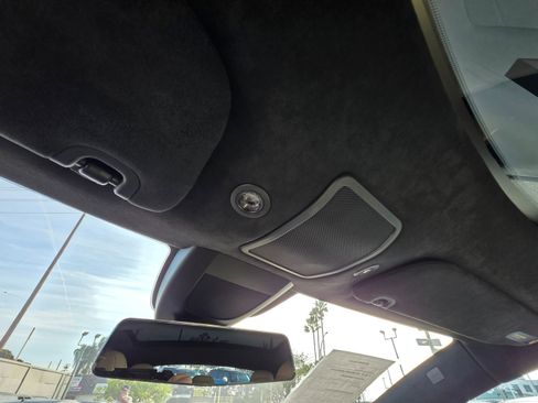 Used 2016 Tesla Model S P90D image 32