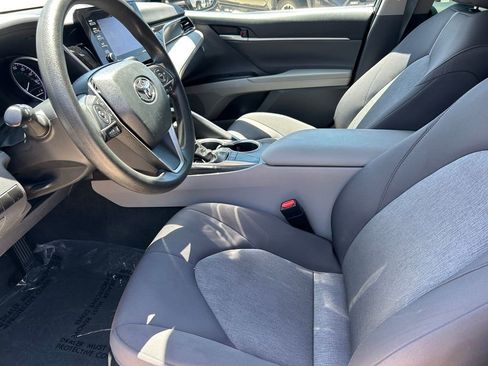 Used 2023 Toyota Camry LE w/ Convenience Package FWD image 11
