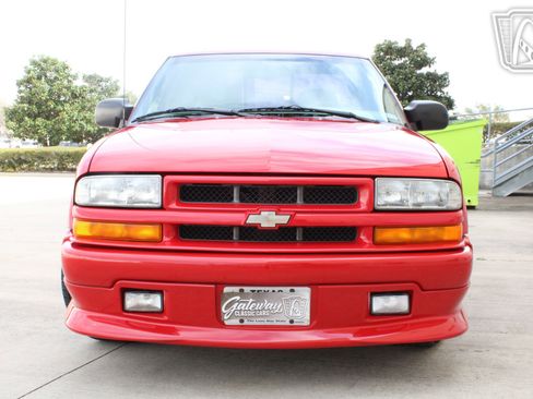 Used 2001 Chevrolet S10 Pickup Xtreme w/ Preferred Equipment Group image 22