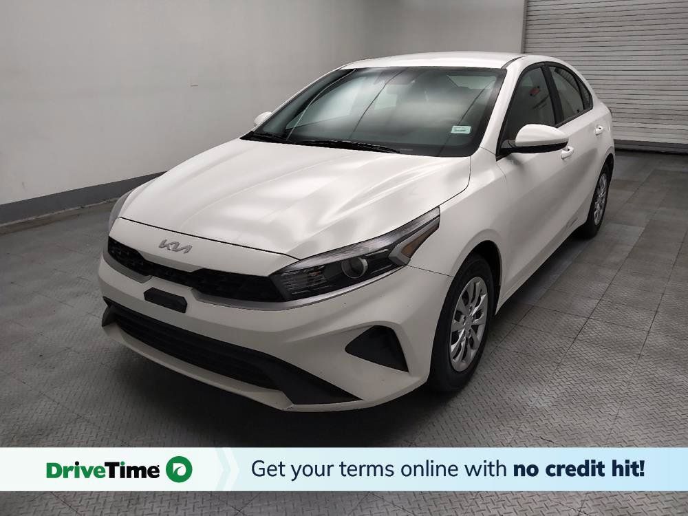 Used 2024 Kia Forte LX FWD image 1